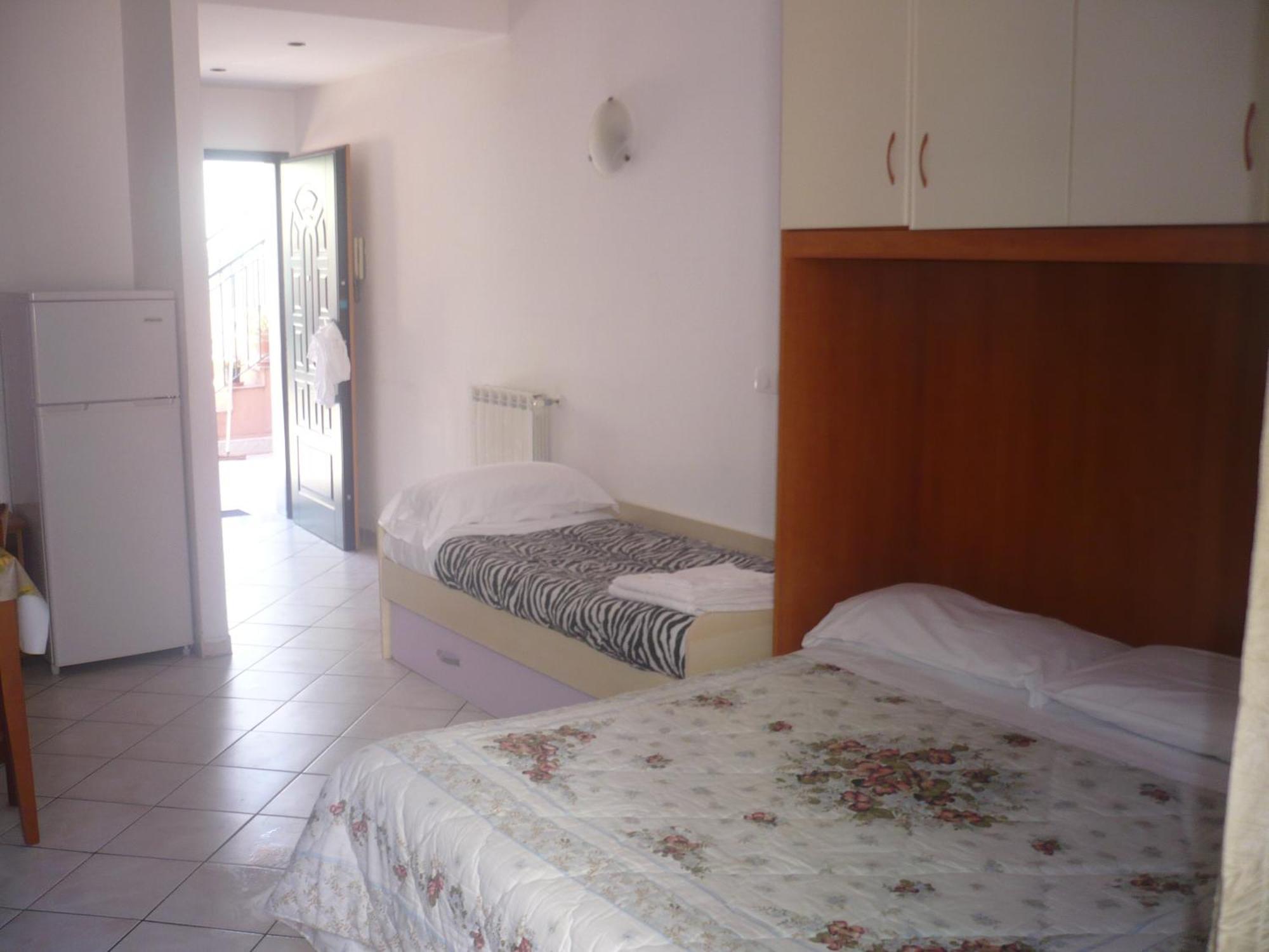 Villamareblu Ventimiglia Ruang foto