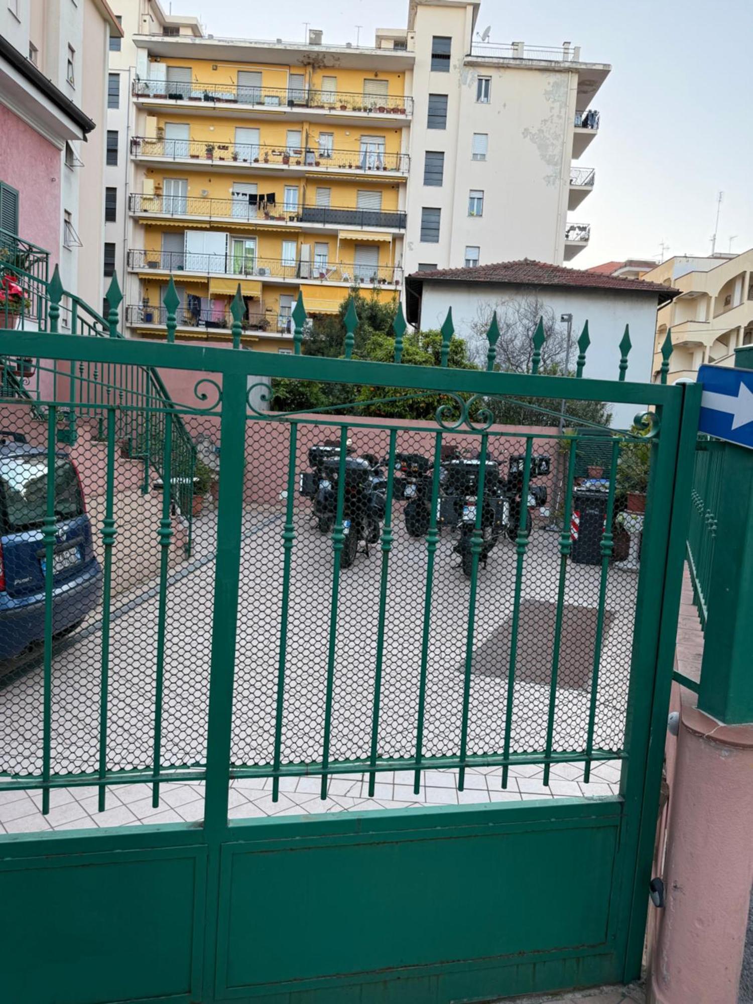 Villamareblu Ventimiglia Bagian luar foto