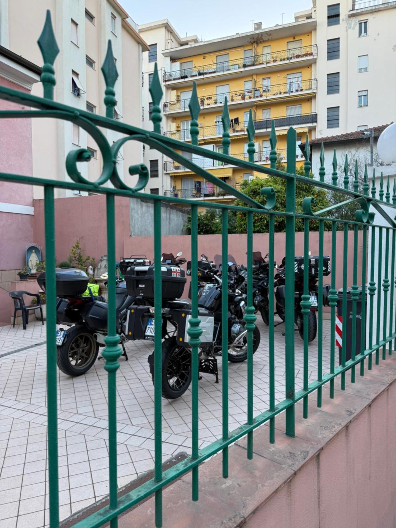 Villamareblu Ventimiglia Bagian luar foto