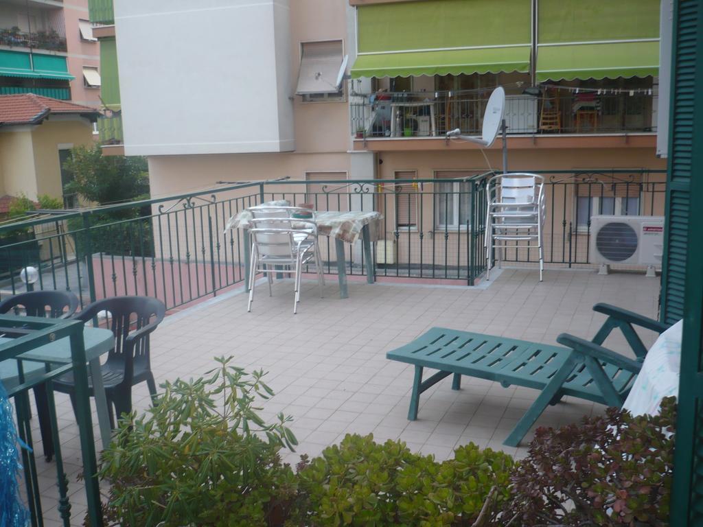 Villamareblu Ventimiglia Bagian luar foto