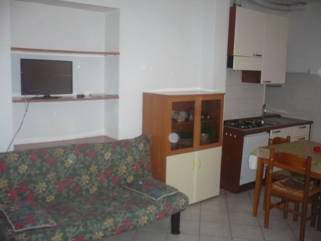 Villamareblu Ventimiglia Bagian luar foto