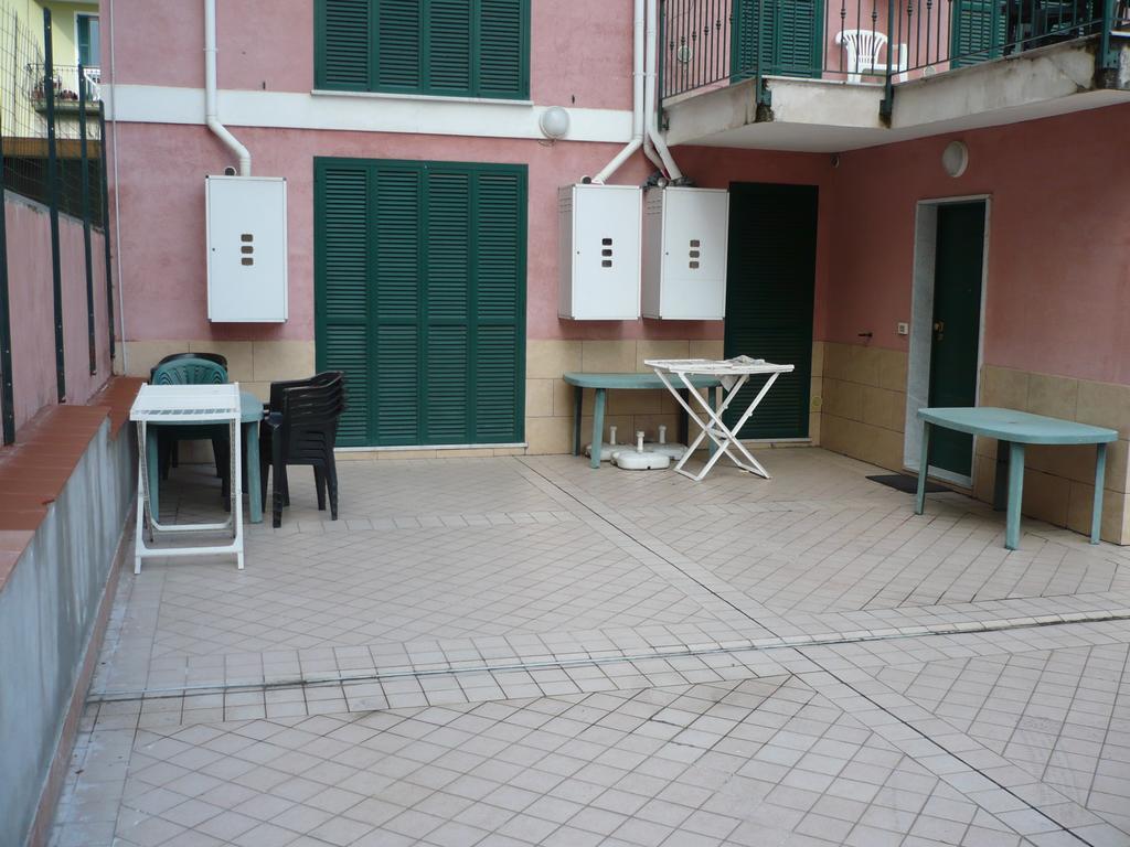 Villamareblu Ventimiglia Bagian luar foto